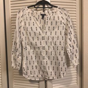 Cute and Comfortable Gap Top